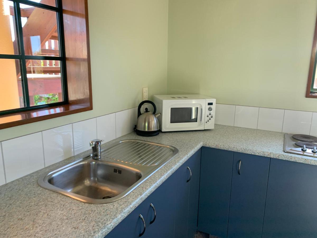 112 On Beach - Studio 2 Apartment Кайкура Екстериор снимка